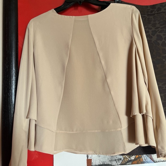 Zara cream tan long sleeve double layer bell hem blouse - Picture 2 of 8